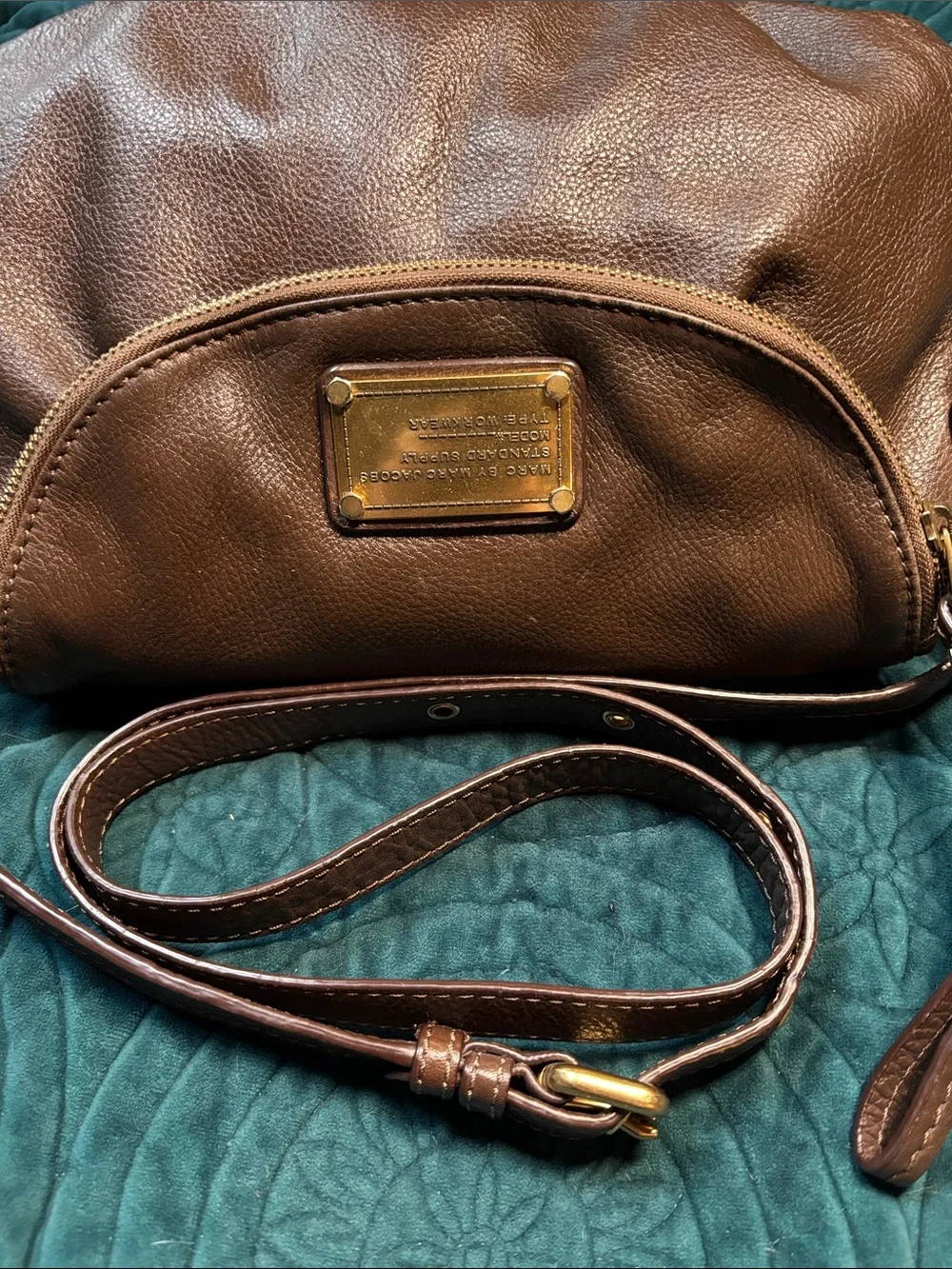 Marc By Marc Jacobs Chocolate Brown Pebbled Leather Crossbody - Picture 2 of 11